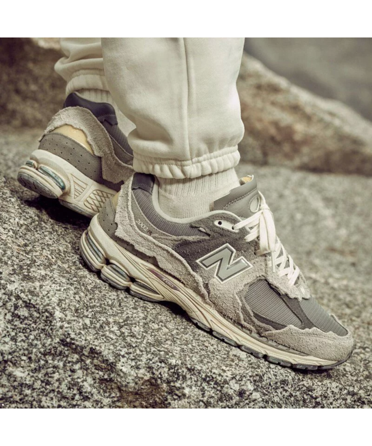 New Balance 2002R M2002RDA Protection Pack Rain Cloud | Loftygoods