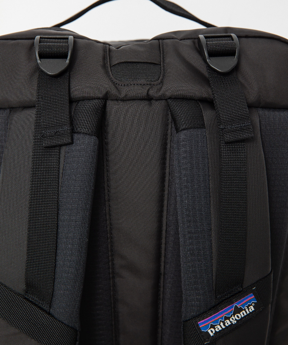 backpack europe travel Backpack: Through the Back Door Bag Black Patagonia 25L Stealth Backpack Color:Aspen-Gold Classic Trek springfever1