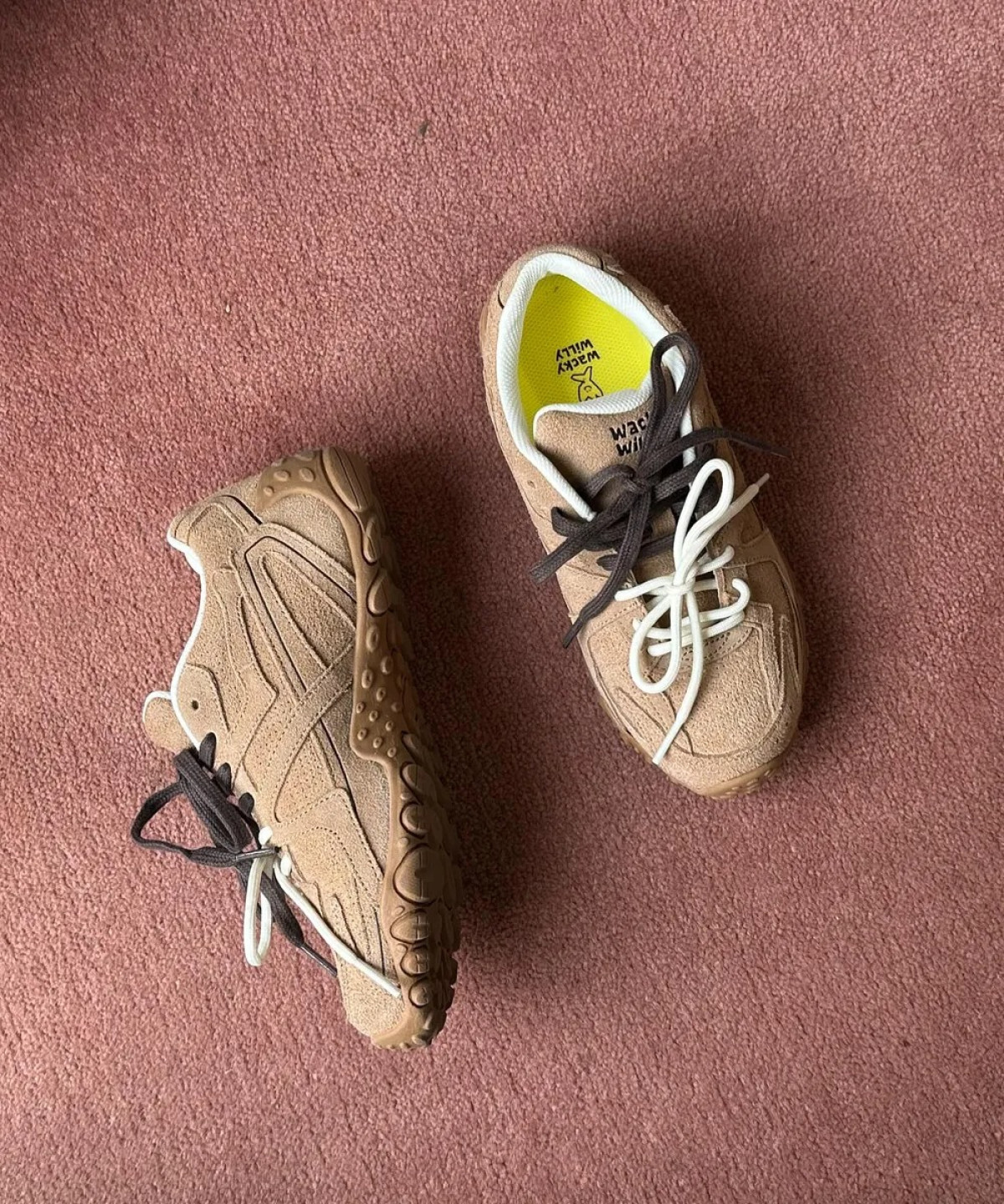 Wacky Willy Waki Low Sneakers | Loftygoods