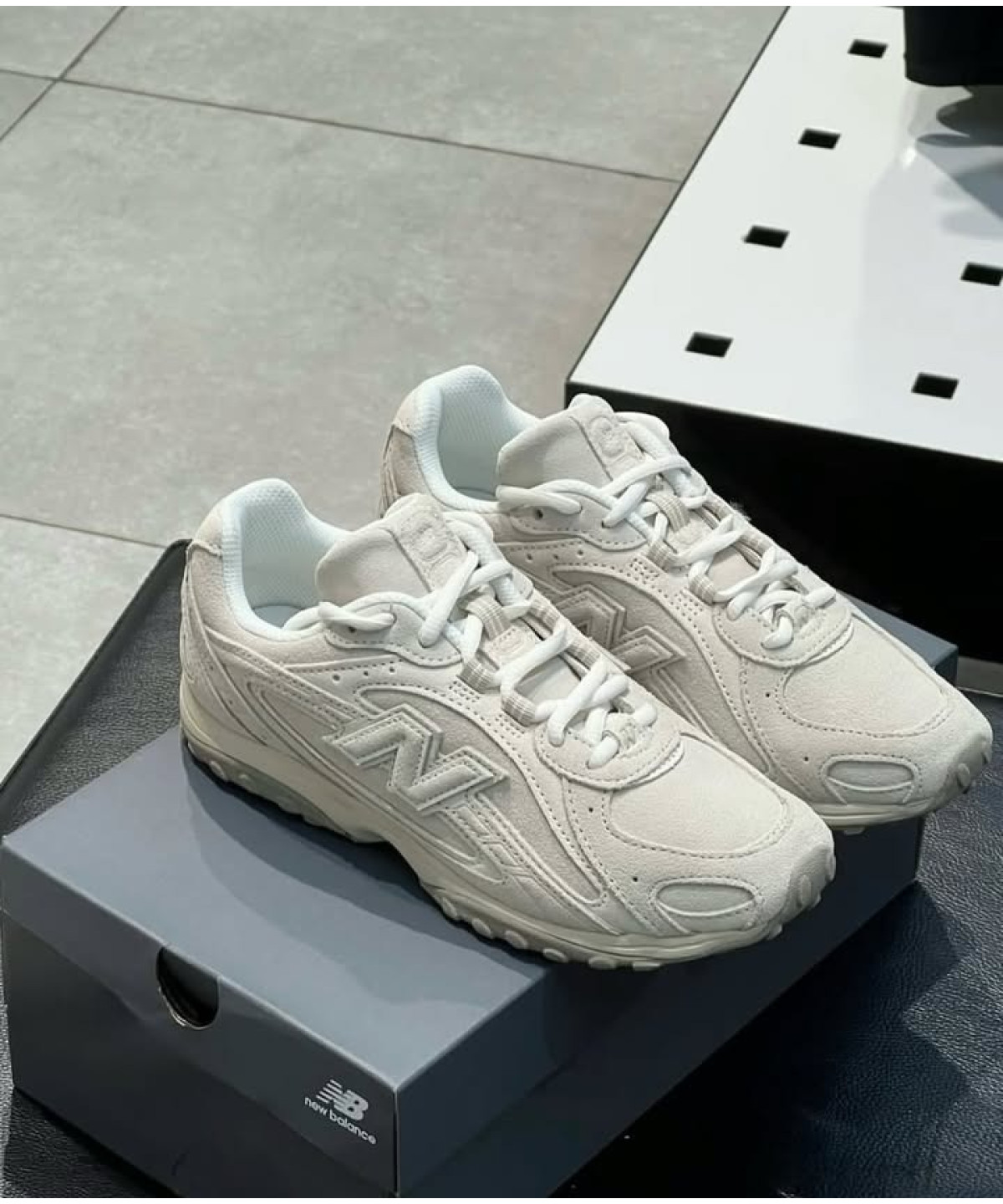 New Balance 204L U204LMMC Timberwolf Linen | Loftygoods