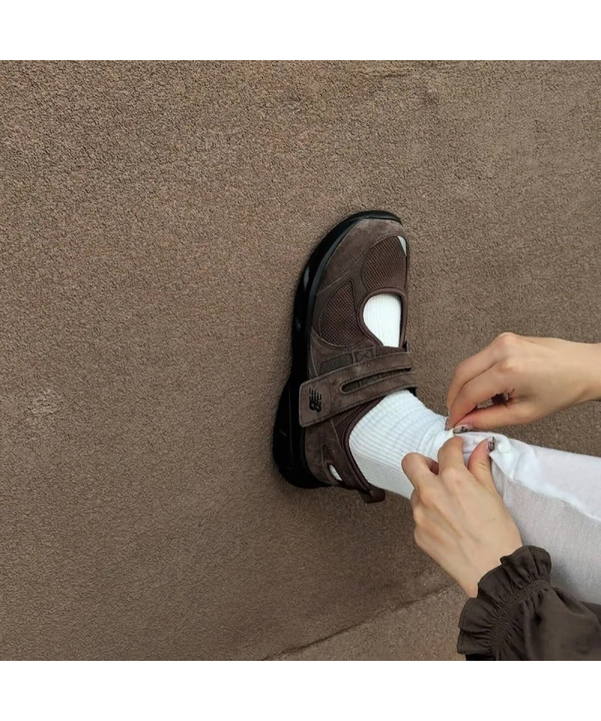 KR New Balance Breeze SD2203 Brown SD2203BR | Loftygoods