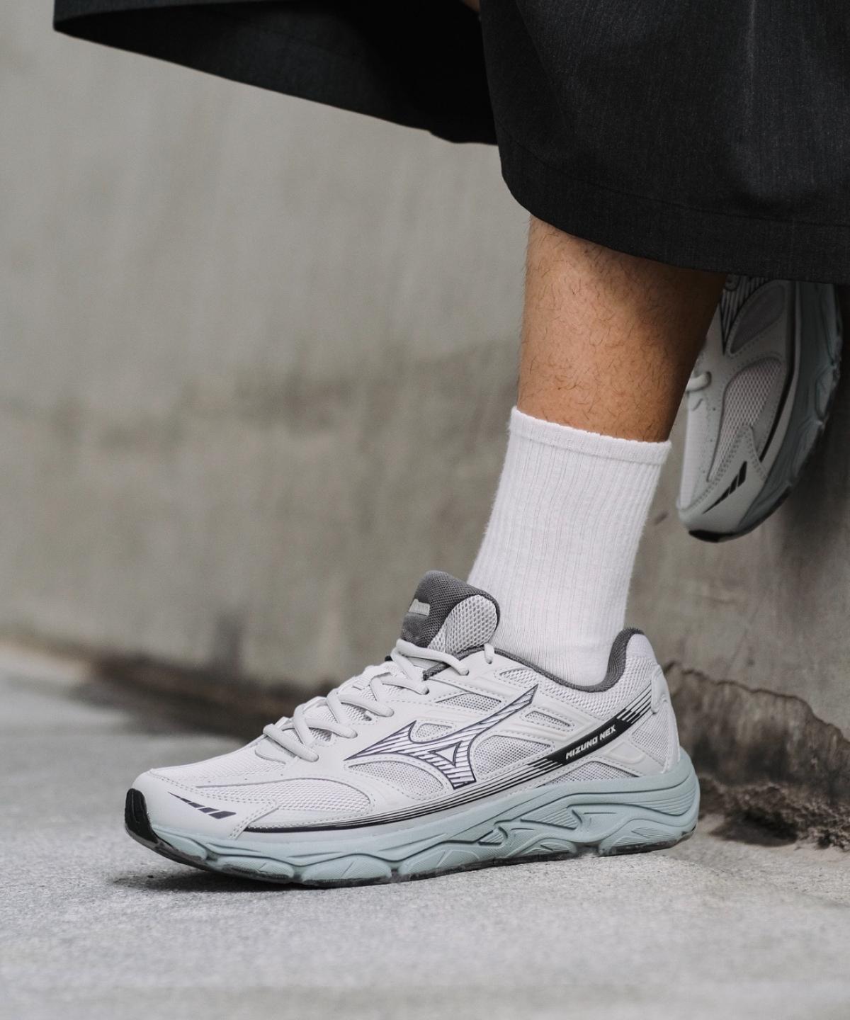 Mizuno NEX Light Mountain Green | Loftygoods