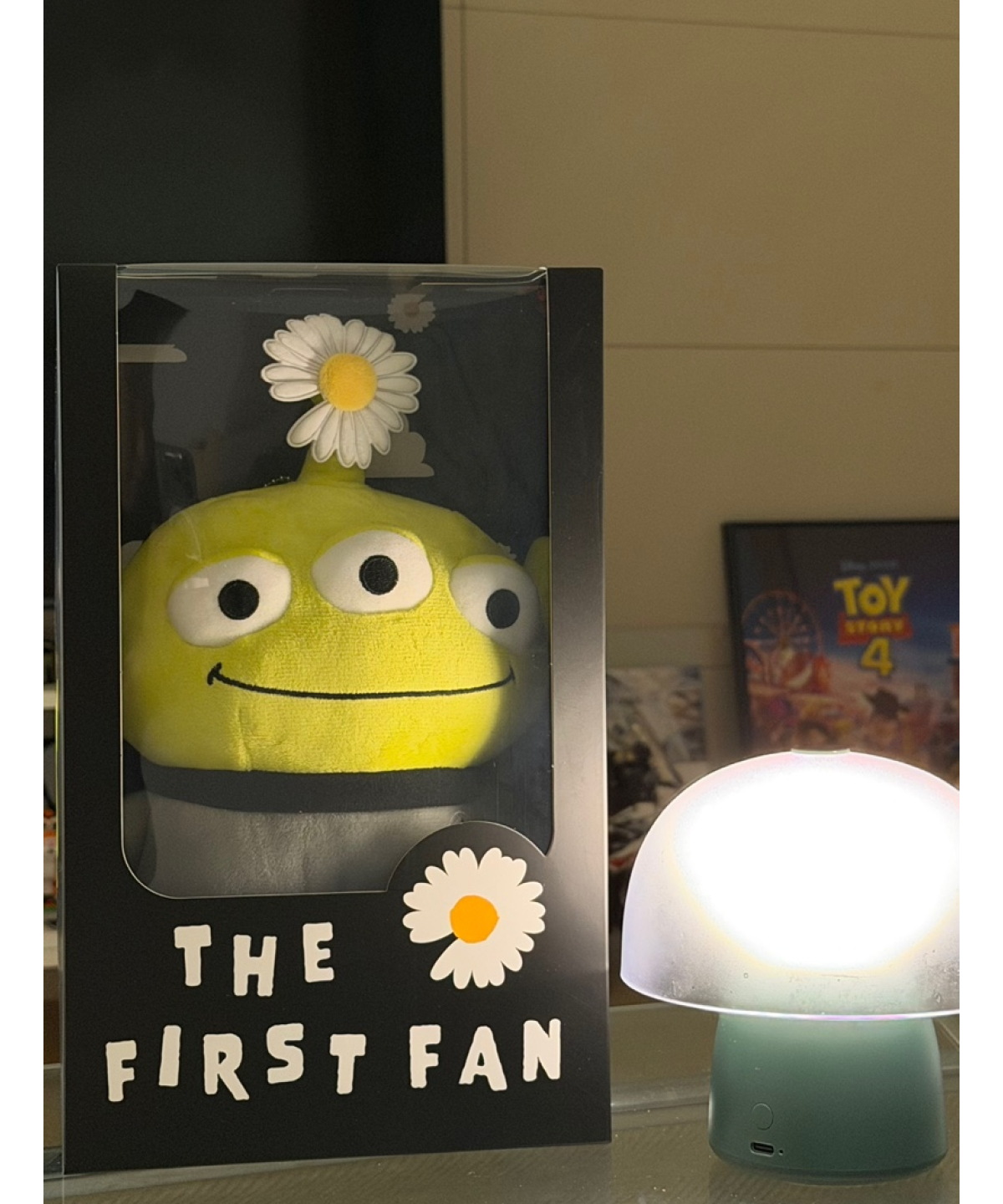 PEACEMINUSONE x Disney Toy Story THE FIRST FAN Plush Key Ring